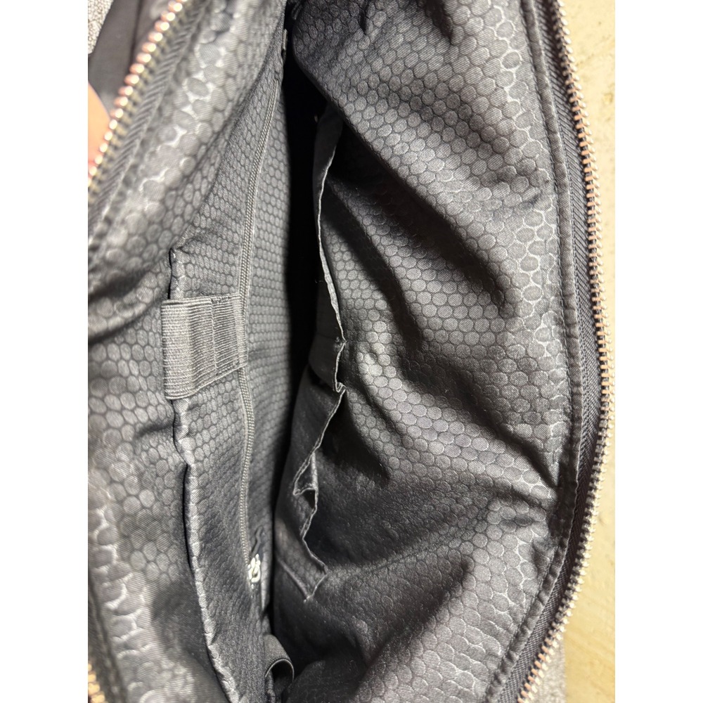 Black Quilted Puffer Tote Bag Weekender Crossbody with Trolley Sleeve Travel Bag - Picture 8 of 10